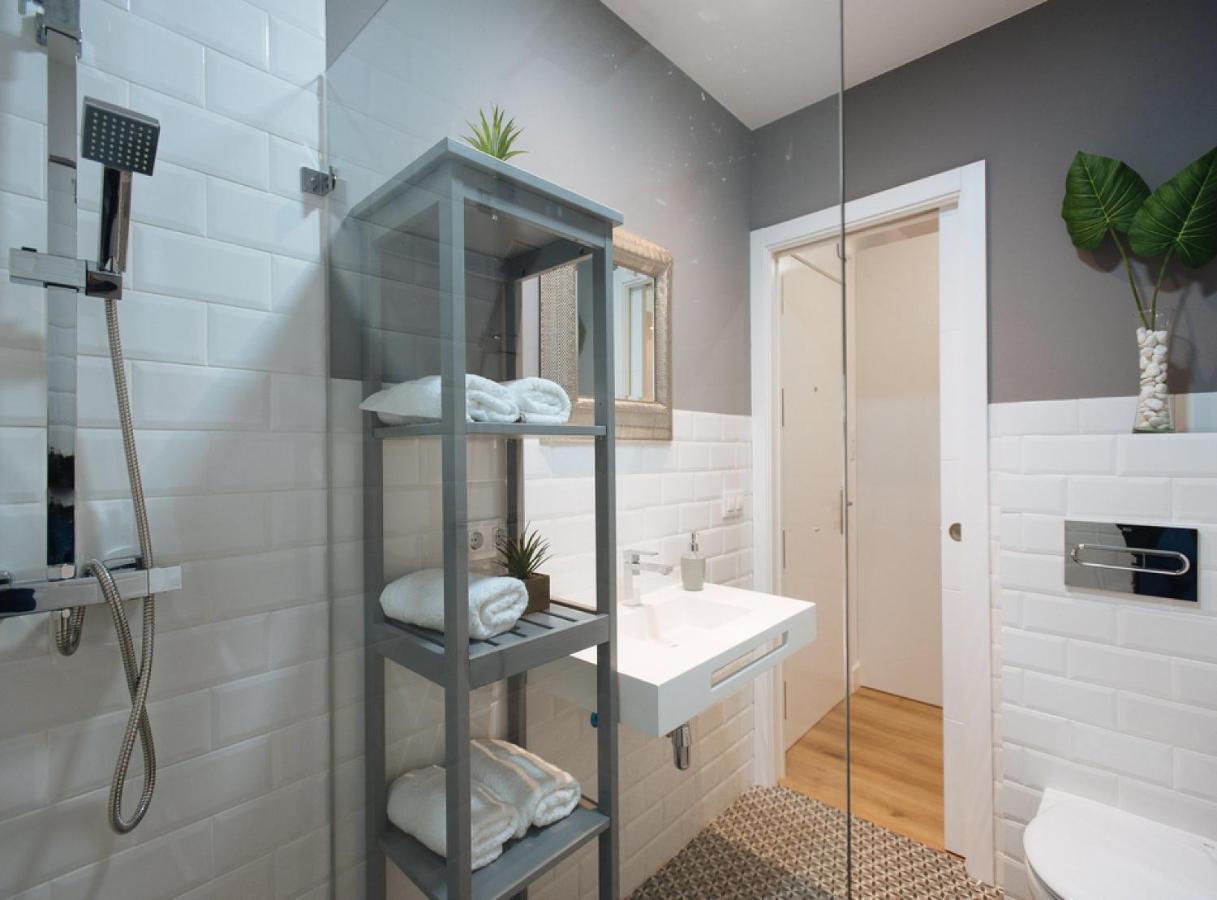 Azahares Suite Apartment セビリア エクステリア 写真