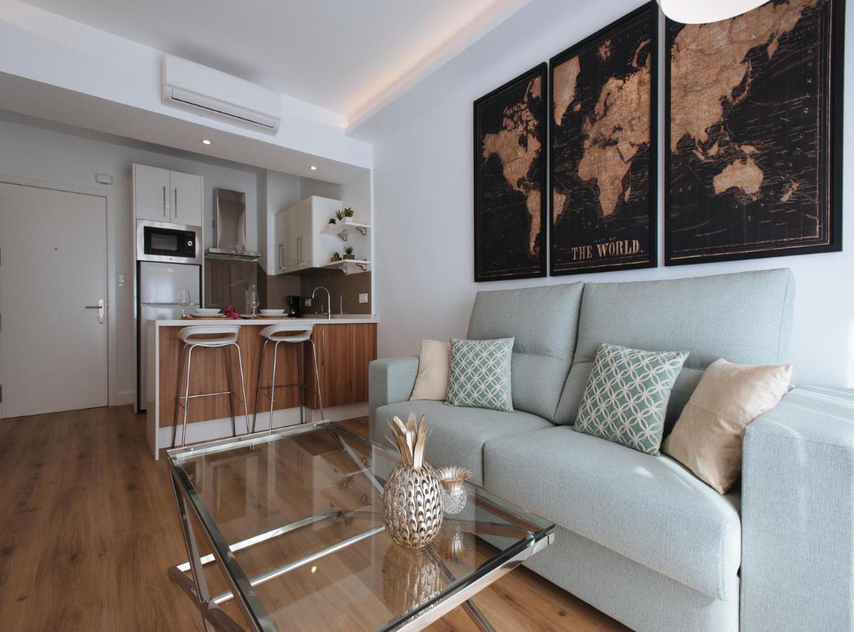 Azahares Suite Apartment セビリア エクステリア 写真